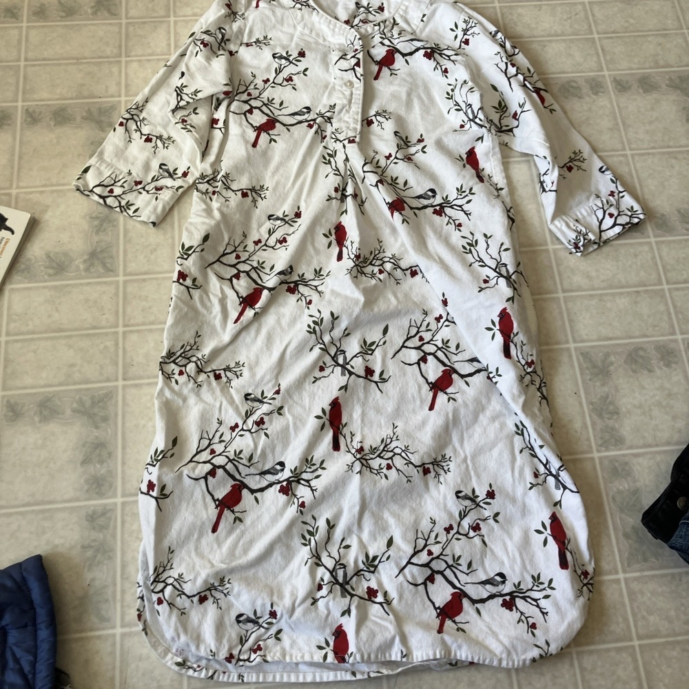 Vermont Country Store Flannel Nightgown Cardinals Birds Pockets Small grannyCore